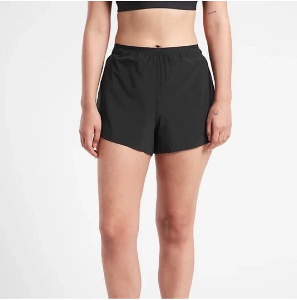 Athleta Shorts Womens Medium Black Interval Run Athletic Workout Train Gym Walk